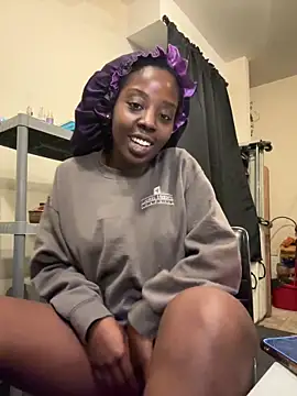 choclatepeaach online show from November 13, 2025, 1:10 pm