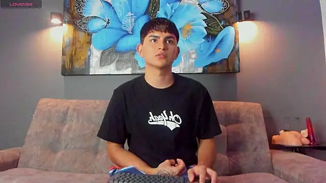 Lyam ap online show from December 18, 2025, 7:58 am