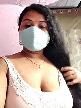 Snapshot of Dr_Chhaya chatting on April 20, 2026, 3:09 am Dr Chhaya online show from April 20, 2026, 3:09 am