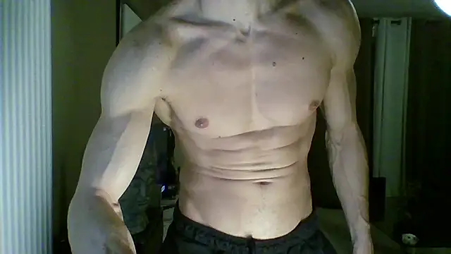 Snapshot of ApollonFit_x69 chatting on March 12, 2025, 12:20 am ApollonFit x69 online show from March 12, 2025, 12:20 am