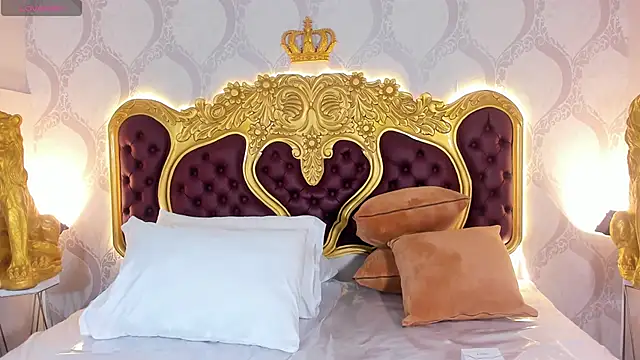 Snapshot of KendralHolson chatting on February 17, 2026, 4:31 am KendralHolson online show from February 17, 2026, 4:31 am