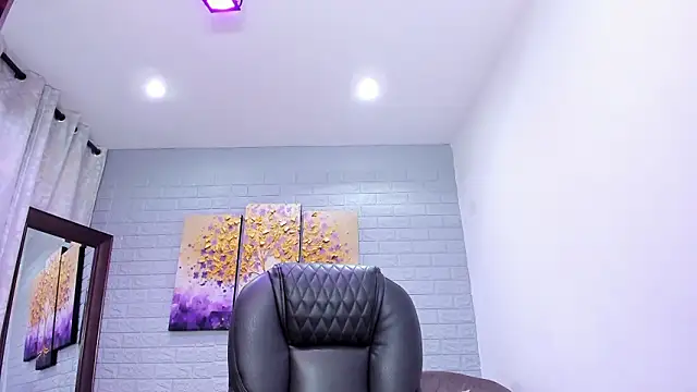 Snapshot of ebbafernandez_ chatting on February 8, 2026, 11:46 am ebbafernandez online show from February 8, 2026, 11:46 am