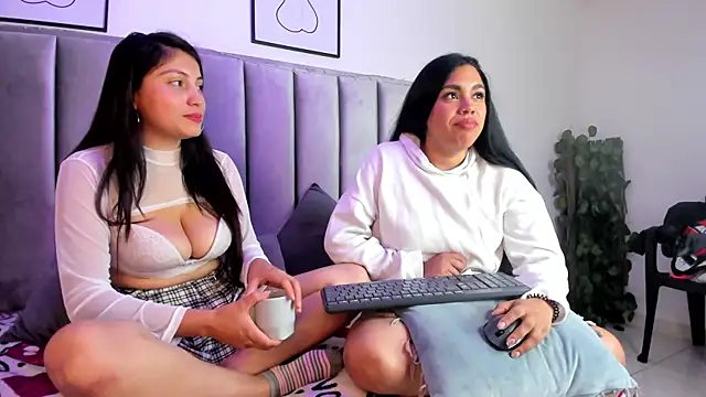 Laiia Page online show from March 12, 2025, 4:35 pm