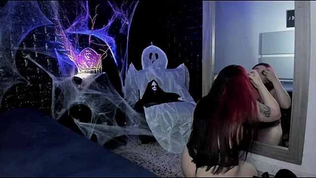 Snapshot of Calliope_dark chatting on November 6, 2025, 3:24 pm Calliope dark online show from November 6, 2025, 3:24 pm