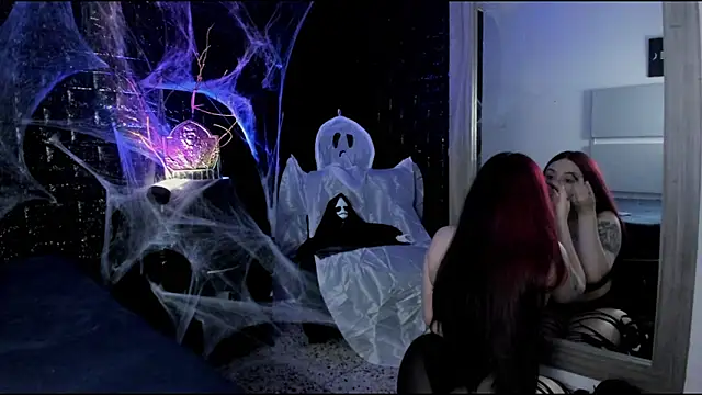 Snapshot of Calliope_dark chatting on November 7, 2025, 1:22 pm Calliope dark online show from November 7, 2025, 1:22 pm