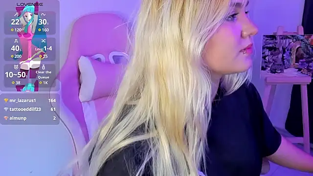 Snapshot of Pretty__zoe chatting on February 11, 2025, 3:29 am Pretty zoe online show from February 11, 2025, 3:29 am