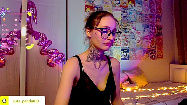 Milky way UwU online show from February 22, 2026, 1:18 am