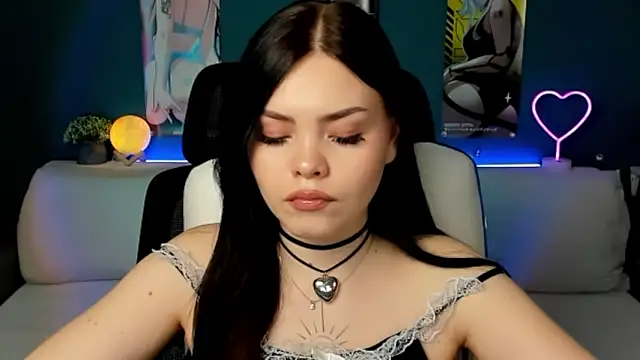 AkiraKatsu online show from January 23, 2025, 6:14 pm