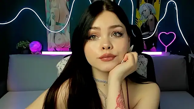 AkiraKatsu online show from February 14, 2025, 5:36 pm