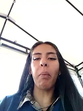 Snapshot of Alisson_420 chatting on February 10, 2026, 5:28 pm Alisson 420 online show from February 10, 2026, 5:28 pm