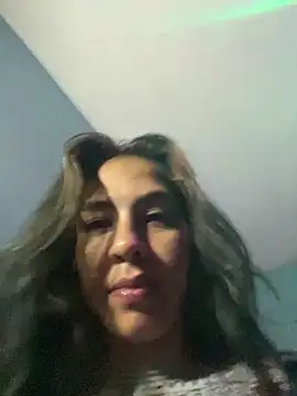 Snapshot of Alisson_420 chatting on April 12, 2026, 4:50 am Alisson 420 online show from April 12, 2026, 4:50 am