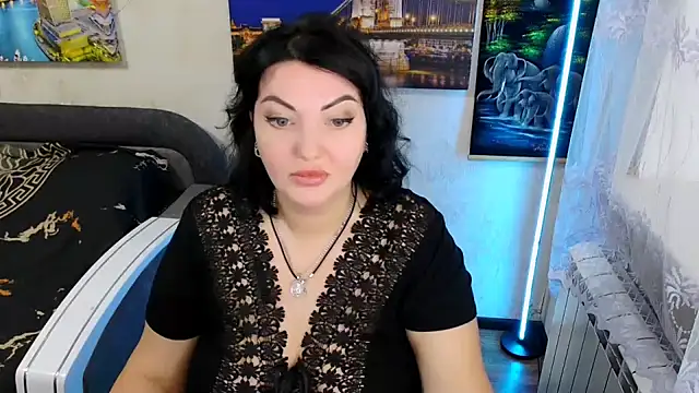 Lady Boom Wild  online show from September 29, 2025, 5:45 am