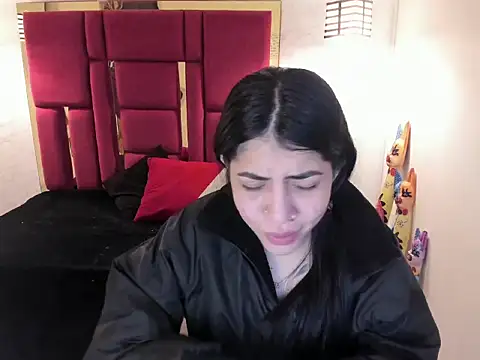 Violet m online show from October 24, 2025, 11:50 am