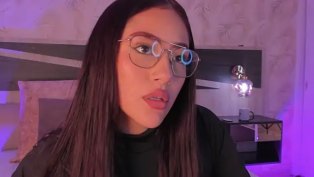 Snapshot of nicolle_pierce chatting on February 25, 2026, 1:21 pm nicolle pierce online show from February 25, 2026, 1:21 pm