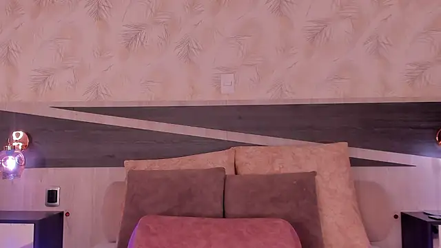 Snapshot of nicolle_pierce chatting on February 27, 2026, 12:27 pm nicolle pierce online show from February 27, 2026, 12:27 pm