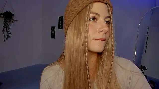 sara sweet9 online show from March 18, 2026, 11:08 pm