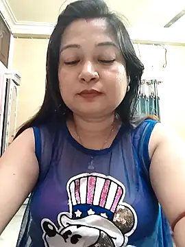 Royalgirl667 online show from December 2, 2024, 4:20 pm