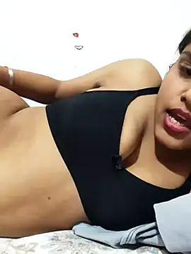 Snapshot of Rosy-Sharma chatting on February 21, 2025, 7:01 am Rosy-Sharma online show from February 21, 2025, 7:01 am