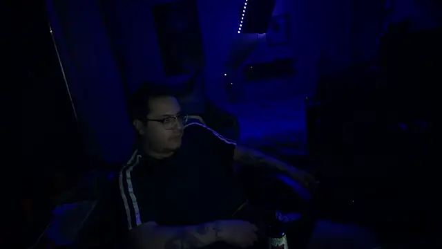 FrankGatsby11 online show from December 18, 2024, 10:30 am