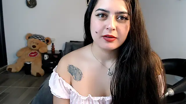 Ana Maria 1606 online show from February 11, 2025, 9:35 pm