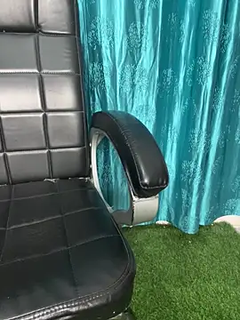 Snapshot of poision51 chatting on February 16, 2025, 11:59 am poision51 online show from February 16, 2025, 11:59 am