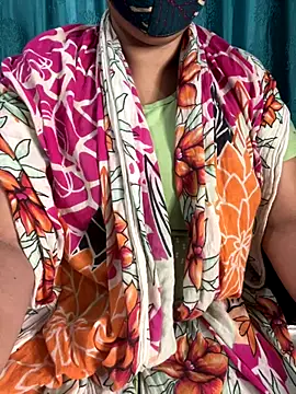 Snapshot of poision51 chatting on September 20, 2025, 12:39 pm poision51 online show from September 20, 2025, 12:39 pm