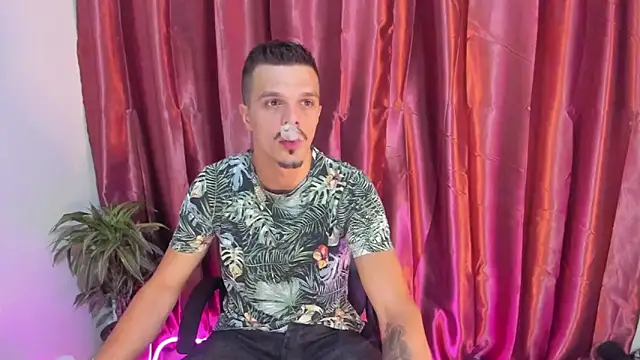 DonyBrown online show from October 2, 2025, 3:57 am