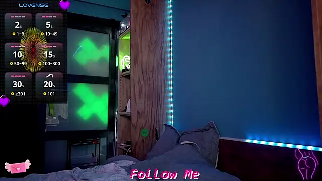 Snapshot of QueenYsuRey chatting on November 20, 2025, 6:40 pm QueenYsuRey online show from November 20, 2025, 6:40 pm