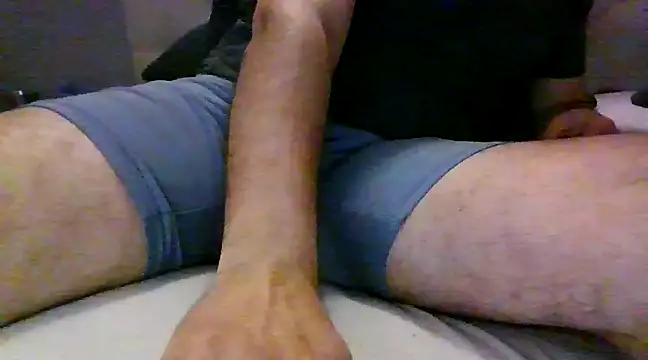 Snapshot of bilbi06 chatting on January 4, 2025, 5:47 pm bilbi06 online show from January 4, 2025, 5:47 pm