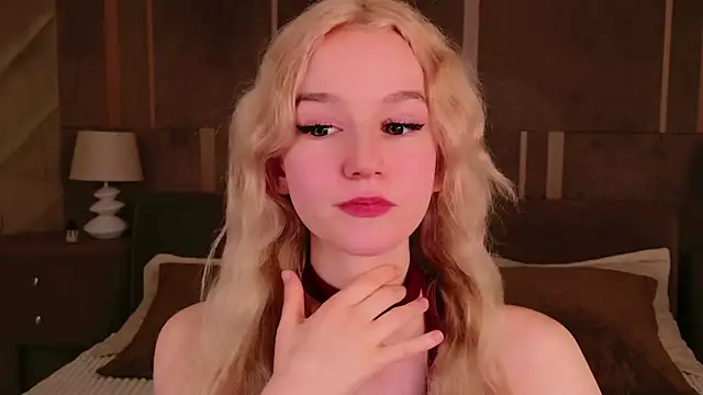 NaomiLoys online show from March 22, 2025, 10:37 pm