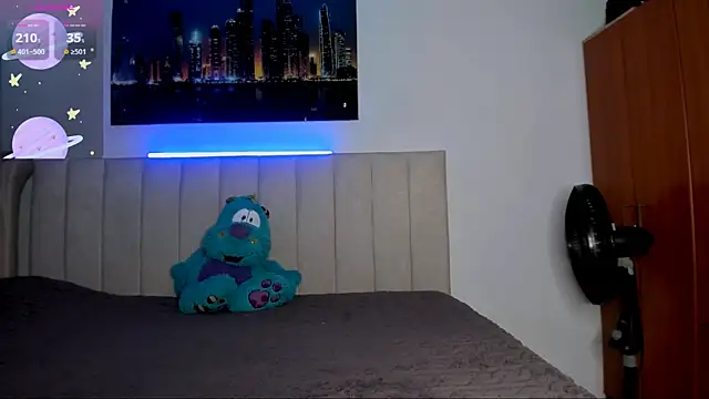 Snapshot of abigail_smith18 chatting on January 10, 2026, 7:48 pm abigail smith18 online show from January 10, 2026, 7:48 pm