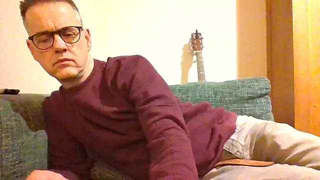 Snapshot of Hectorthyssen1 chatting on December 21, 2024, 12:09 am Hectorthyssen1 online show from December 21, 2024, 12:09 am