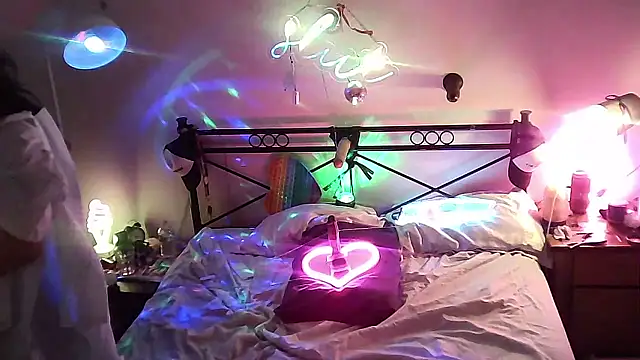 Snapshot of ingrid1982 chatting on January 14, 2026, 4:56 pm ingrid1982 online show from January 14, 2026, 4:56 pm