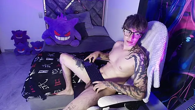 Snapshot of Zacktk7 chatting on April 21, 2026, 1:42 am Zacktk7 online show from April 21, 2026, 1:42 am