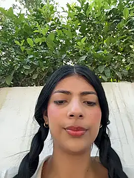 Snapshot of Baby_Niels chatting on February 9, 2026, 1:37 pm Baby Niels online show from February 9, 2026, 1:37 pm