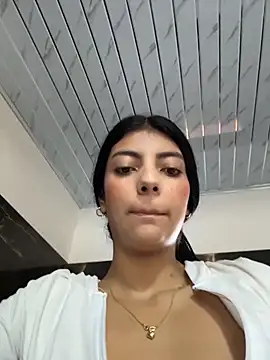 Snapshot of Baby_Niels chatting on February 20, 2026, 4:29 pm Baby Niels online show from February 20, 2026, 4:29 pm