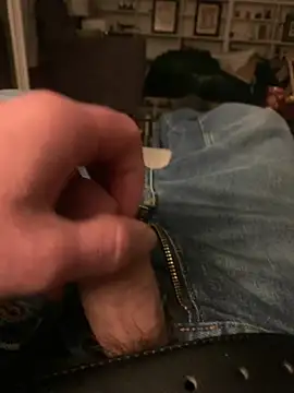 willcumforu online show from January 29, 2025, 5:19 am