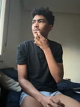 Ryan-hot online show from February 21, 2025, 5:53 pm