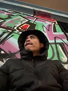 Ryan-hot online show from March 12, 2025, 11:01 pm