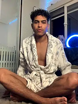 Ryan-hot online show from October 1, 2025, 8:04 pm