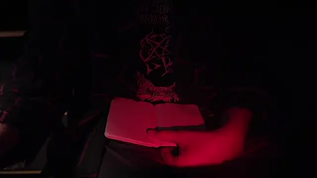 Snapshot of contemptumundi888 chatting on February 6, 2025, 5:40 pm contemptumundi888 online show from February 6, 2025, 5:40 pm