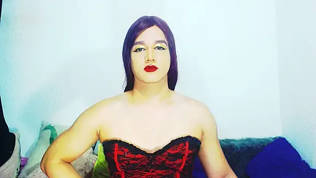 alexandrasexy32 online show from April 8, 2026, 3:06 am