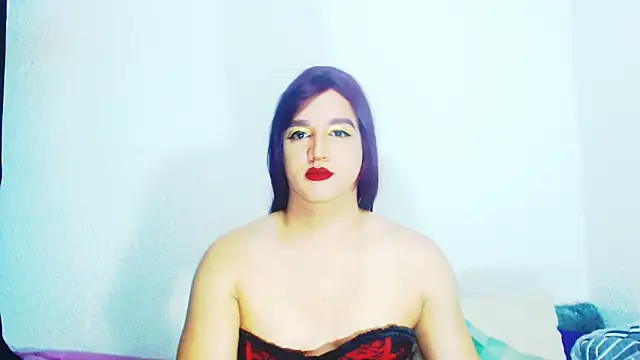 alexandrasexy32 online show from April 10, 2026, 9:08 pm