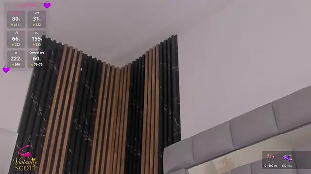 vivianne scott online show from April 16, 2026, 1:45 pm