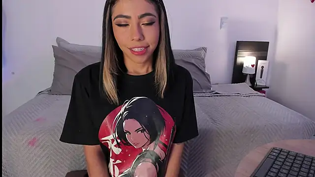 AndreaVelasco online show from March 22, 2026, 4:21 pm