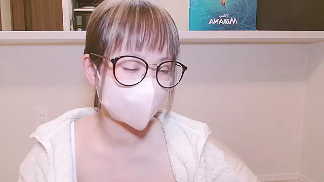  hina chan  online show from February 13, 2026, 2:24 pm