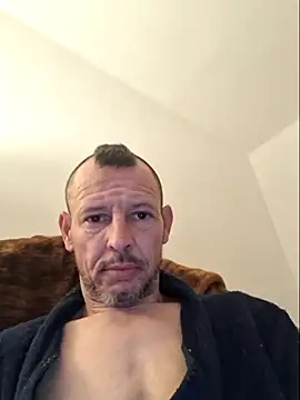 Snapshot of Vasember11@xh chatting on April 23, 2026, 7:16 pm Vasember11xh online show from April 23, 2026, 7:16 pm