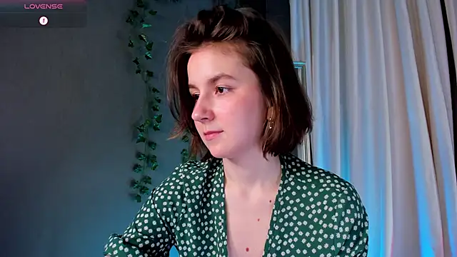 Snapshot of mind_game chatting on December 7, 2024, 12:02 pm mind game online show from December 7, 2024, 12:02 pm