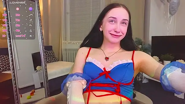 Snapshot of AlicePlayss chatting on February 18, 2025, 10:03 pm AlicePlayss online show from February 18, 2025, 10:03 pm