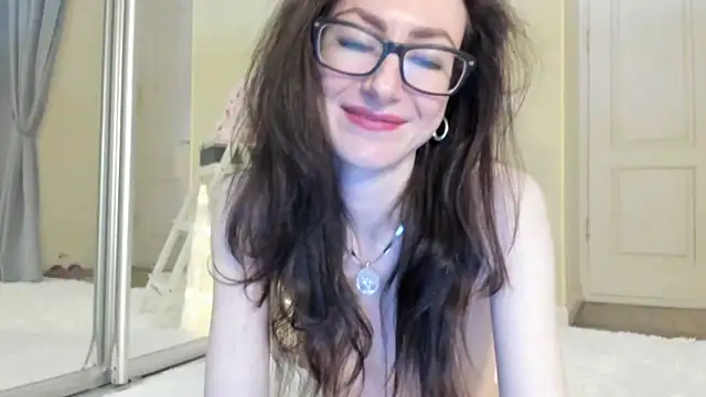 Baby Jewel online show from December 17, 2024, 2:11 pm